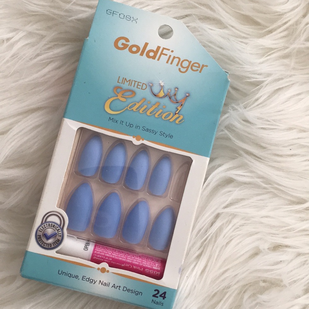 Baby blue Press on nails